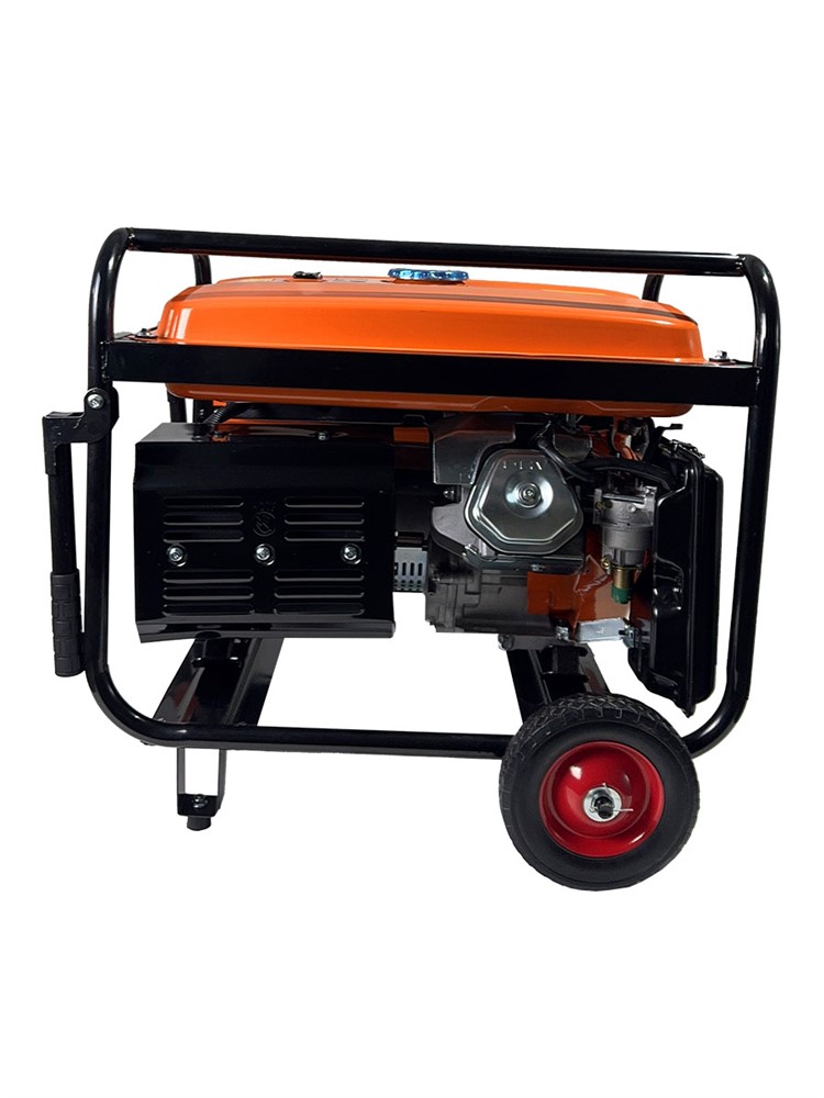 РЫСЬ PG-7000 Генераторы бензиновые 6500/6700 Вт